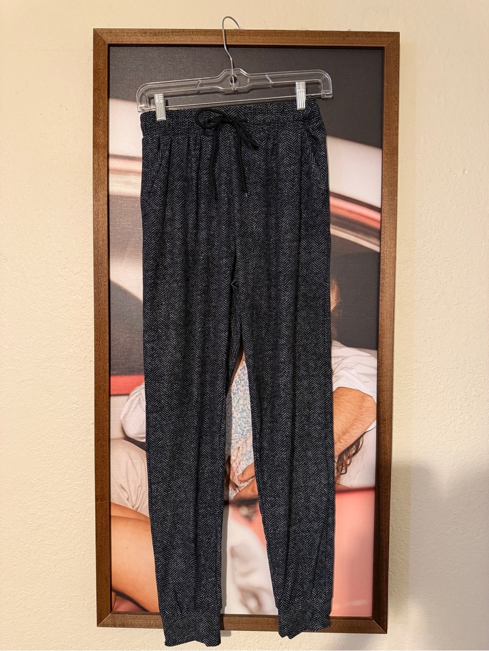 Women's Gray Herringbone Drawstring Jogger Pants